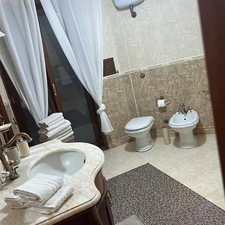 Luxury_c3 * Νάπολη